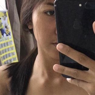 ฝน's profile picture