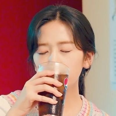 안ㅣ요🍋's profile picture