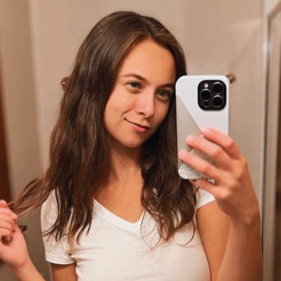 emma_smiless's profile picture