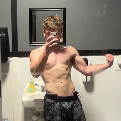 Calvin Micheals's profile picture