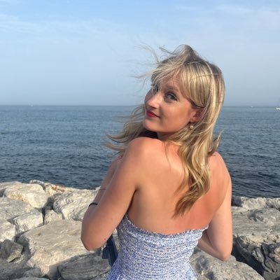 ellievarley13's profile picture