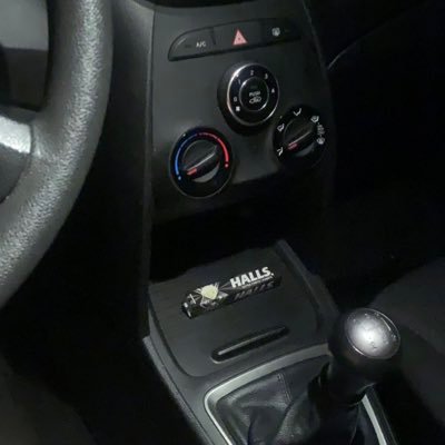 UberdoHallsPreto's profile picture