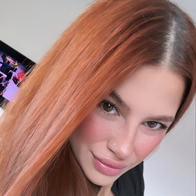 🌺🌺 ꧁𓊈𒆜 🆃🅸🅽🅰 𒆜𓊉꧂ 🌺🌺's profile picture