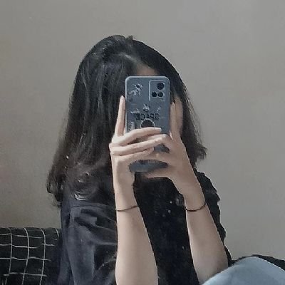 Suci Paradila's profile picture