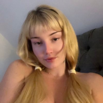 Maxine's profile picture