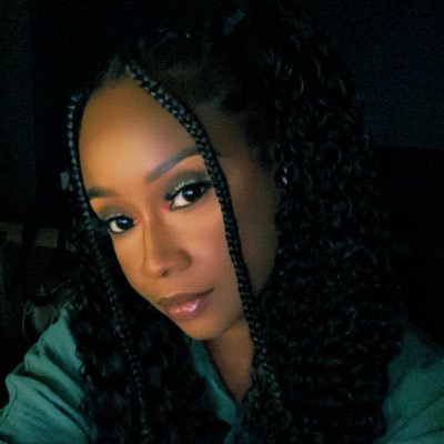 LoriJ876's profile picture