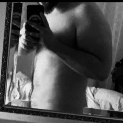 J_J_9_6_'s profile picture