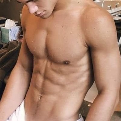 TwinkSnacks's profile picture
