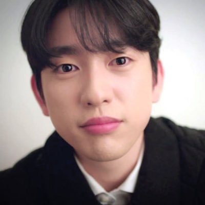 🌊 패 피 🌙's profile picture