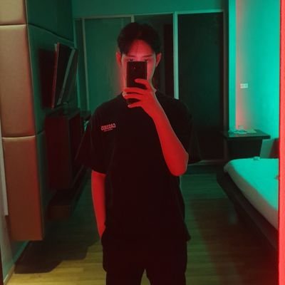 snvk11's profile picture