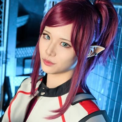 逸机🍨's profile picture