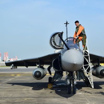 LCA Tejas Fan🇮🇳's profile picture