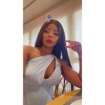 Yemmmmie_'s profile picture