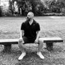 Adam V profil fotoğrafı