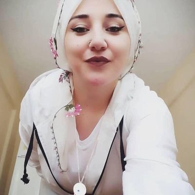emine's profile picture