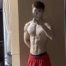 Russell profil fotoğrafı