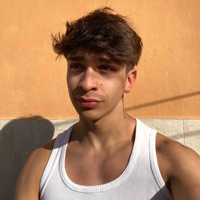 𝐌𝐀𝐑𝐓𝐈𝐍𝐄𝐙 𝐅𝐑𝐄𝐄⭐️'s profile picture
