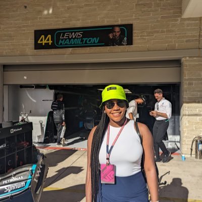 R❀xy's profile picture