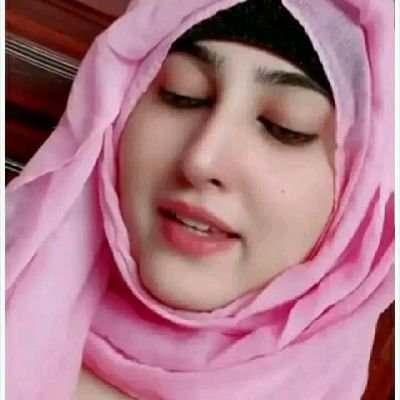 الإعلامية قمر الفقية's profile picture