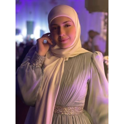 Zeinabrida1812's profile picture