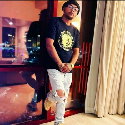 J.'s profile picture