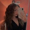Hüzünlü biri profil fotoğrafı