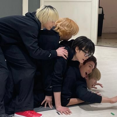 SUPERKIND's profile picture