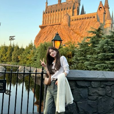 lzh700742811's profile picture