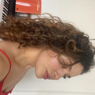 hania ⵣ's profile picture