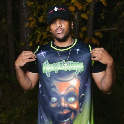 NickJ.Holiday's profile picture