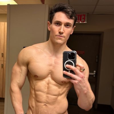 Alec Varcas's profile picture
