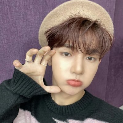 🐰's profile picture
