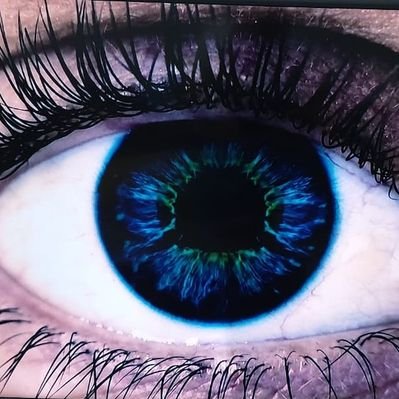 justice eyesss's profile picture