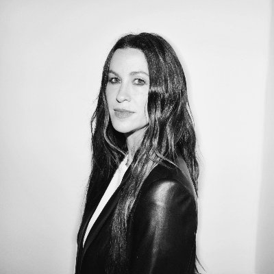 Alanis Morissette's profile picture