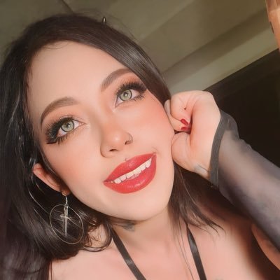 Meryl Suicide 🦇's profile picture