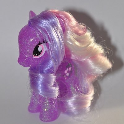 ratera's profile picture