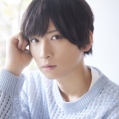 荒牧慶彦 official's profile picture