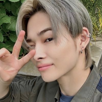 nininfinite's profile picture