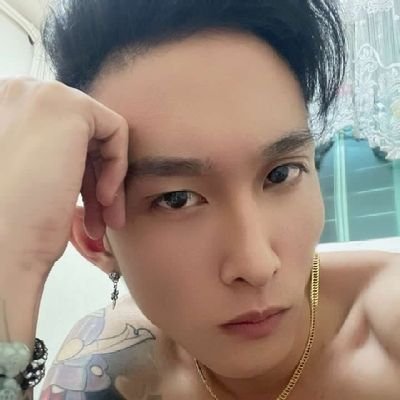 ZheiKKFKQBreIcY's profile picture