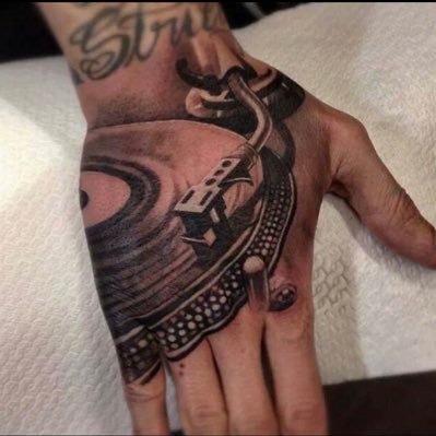 ravenvinyl's profile picture
