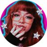 Profilbild von Laurel 🔪🔮👻🌱✨