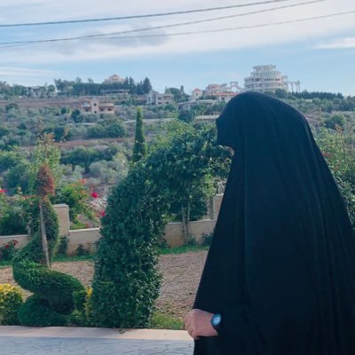 Mzeinab12's profile picture