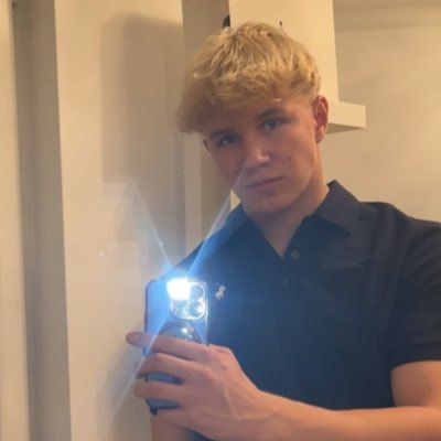 leon 🇩🇪's profile picture