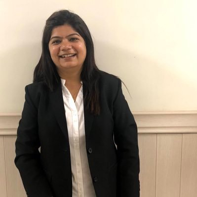Adv Vedika Chaubey's profile picture