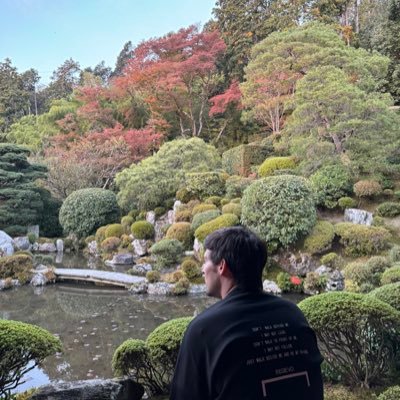 21LVA's profile picture