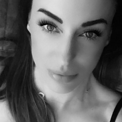 Canadian Jennifer 🇨🇦's profile picture