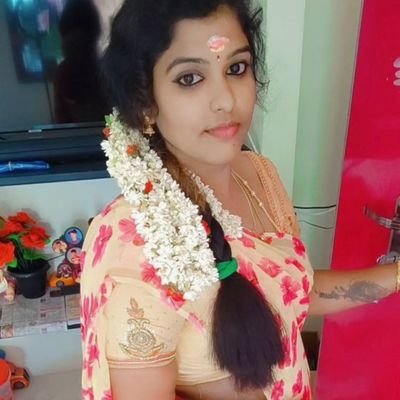 sharmi's profile picture
