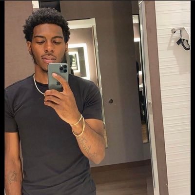 _2realdee's profile picture