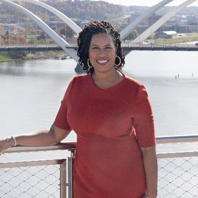 Mayor Muriel Bowser's profile picture