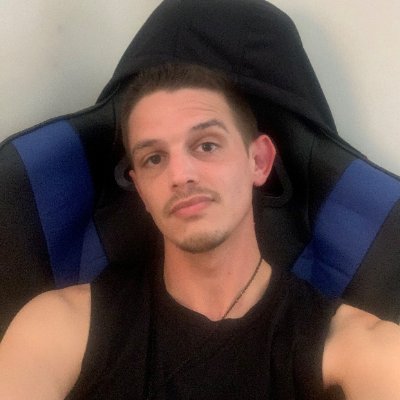 kennjase's profile picture